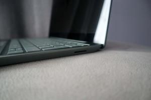 Microsoft Surface Dizüstü Bilgisayar Go 3 İncelemesi