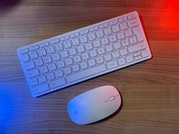 Chromebase AIO tastatur og mus