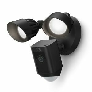 Предложение Ring Floodlight Cam Wired Plus