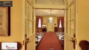 Möchten Sie 10 Downing Street in Google Street View besichtigen? Hier ist wie