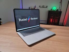 Surface Laptop Studio vs Macbook Pro: Hvilken bør du kjøpe?