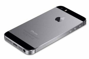 IPhone 5S έναντι iPhone 5