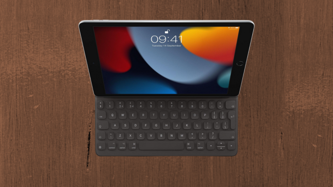 Официалната клавиатура на iPad вече е една трета от цената