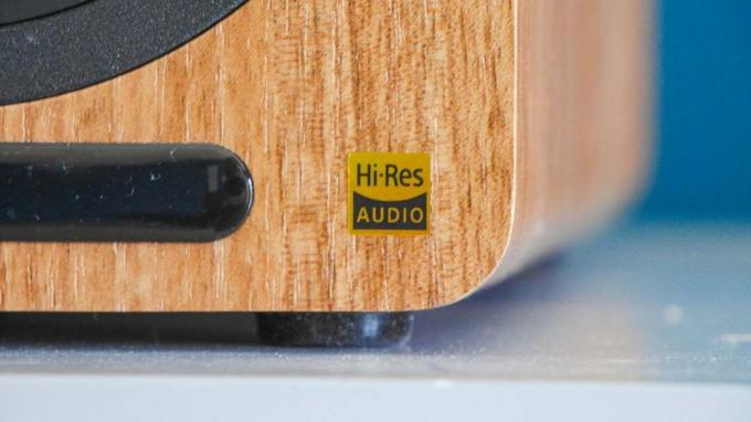 Hi-Res-Audio-Badge auf Airpulse A80