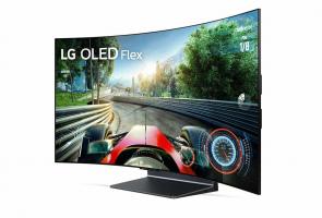 LG OLED Flex rieši dilemu plochého a zakriveného herného monitora