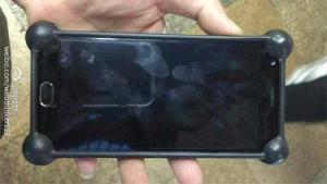Fuga de OnePlus 3: ¿es este un clon de teléfono HTC?
