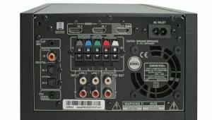 Recensione del sistema audio surround Onkyo HTX-22HD + SKS11