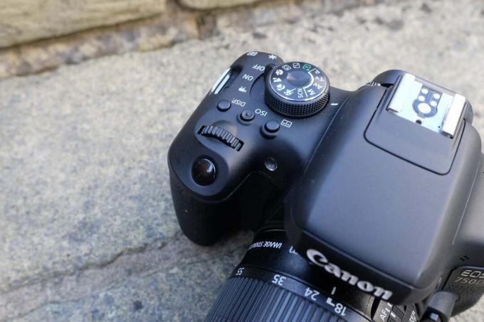 Canon zvyšuje ceny RF a EF objektivů