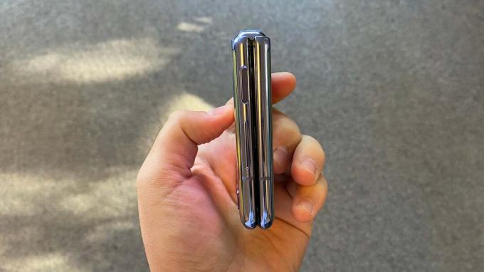 Samsung Galaxy Z Fold 3 saab suure vastupidavuse suurendamise - aruanne
