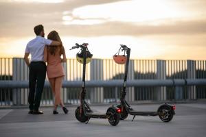 Segway-Ninebot'tan yeni bir elektrikli scooter ile yola çıkın ve keşfedin